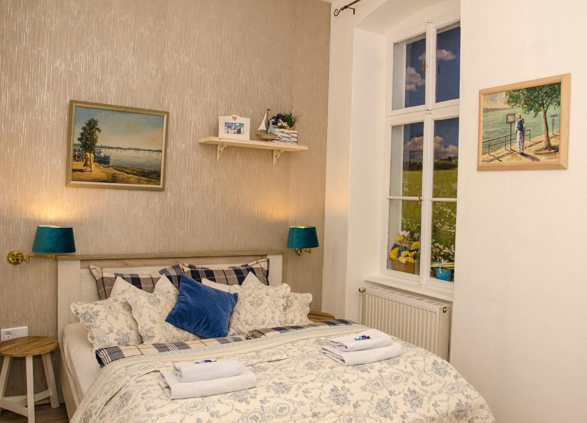 Trubarjev Art Boutique Hotel Lasko Room photo