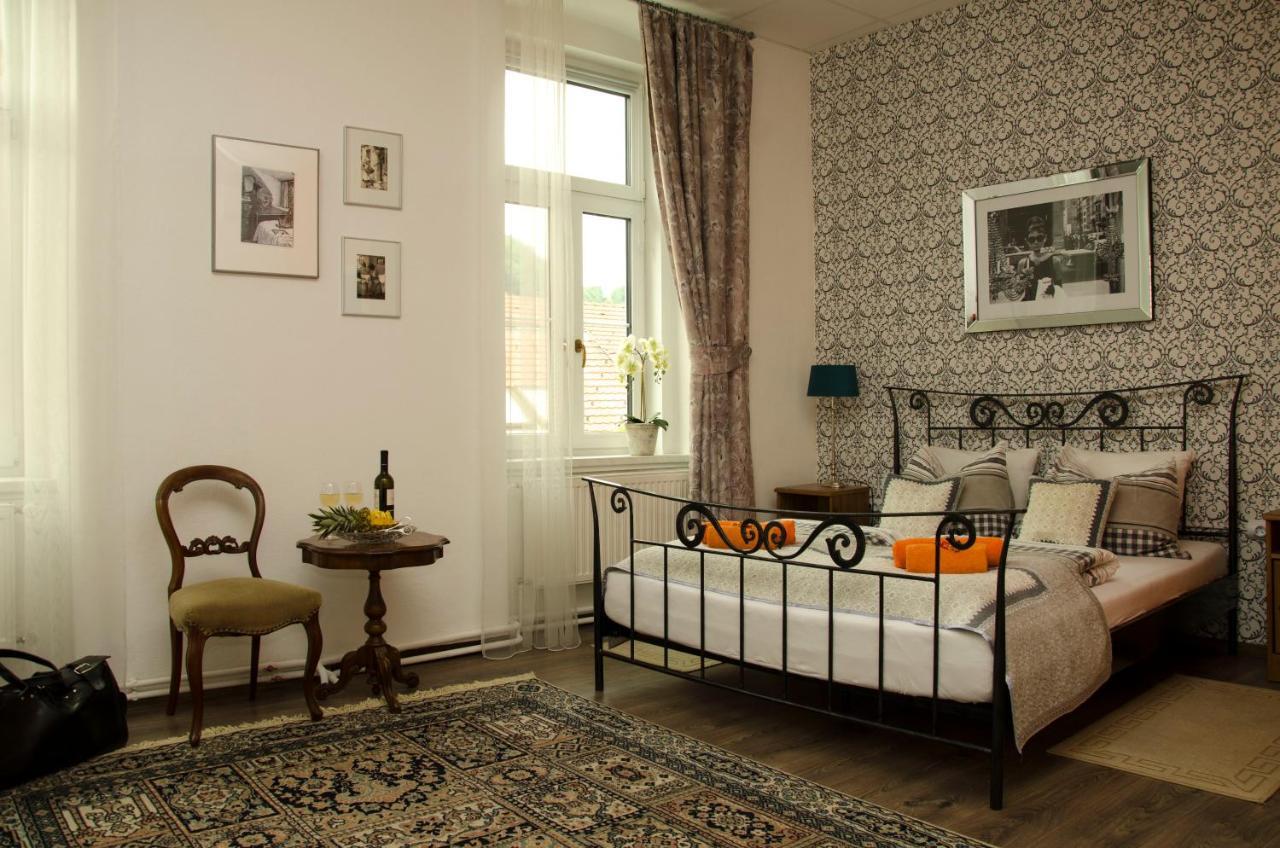 Trubarjev Art Boutique Hotel Lasko Exterior photo